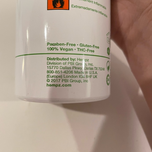 2 New Hempz Herbal Workable Hairspray Medium Hold; 8oz. - Picture 3 of 5